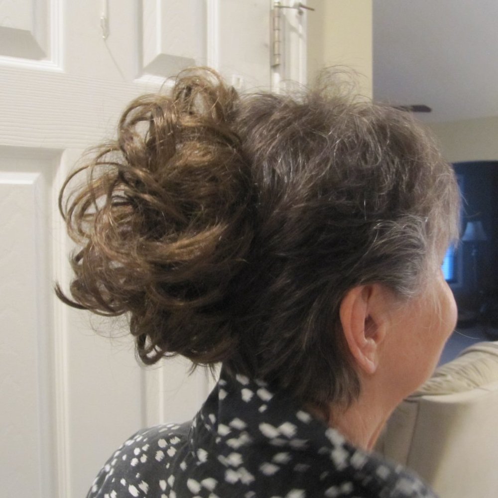 Clip-on hairpiece